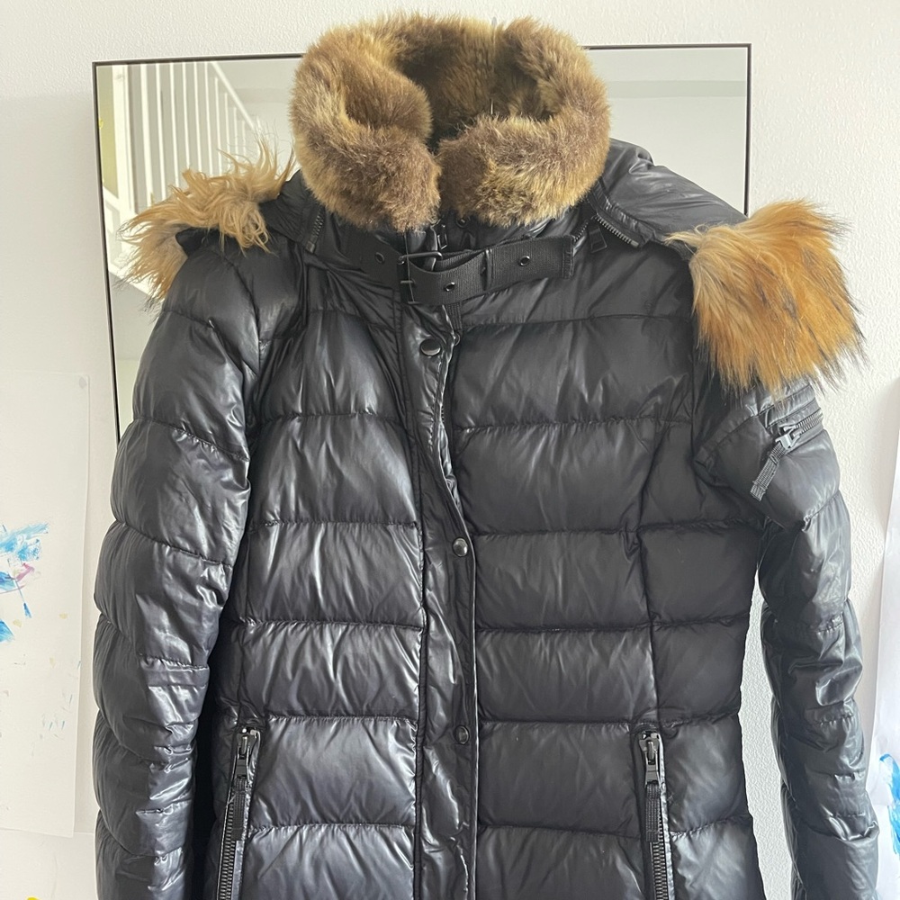 Aqua black puffer jacket with fur detail